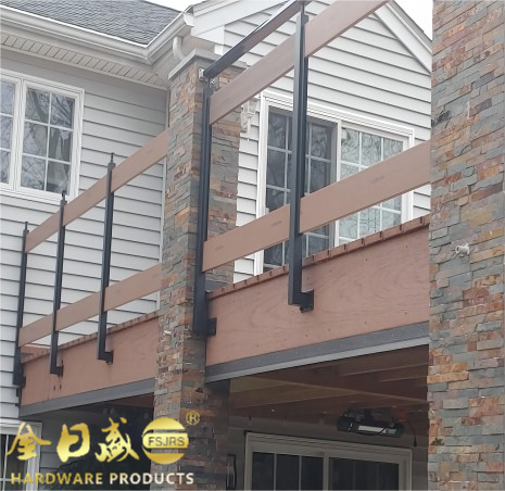 悬挂式阳台玻璃护栏	